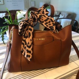 Steve Madden crossbody/arm bag